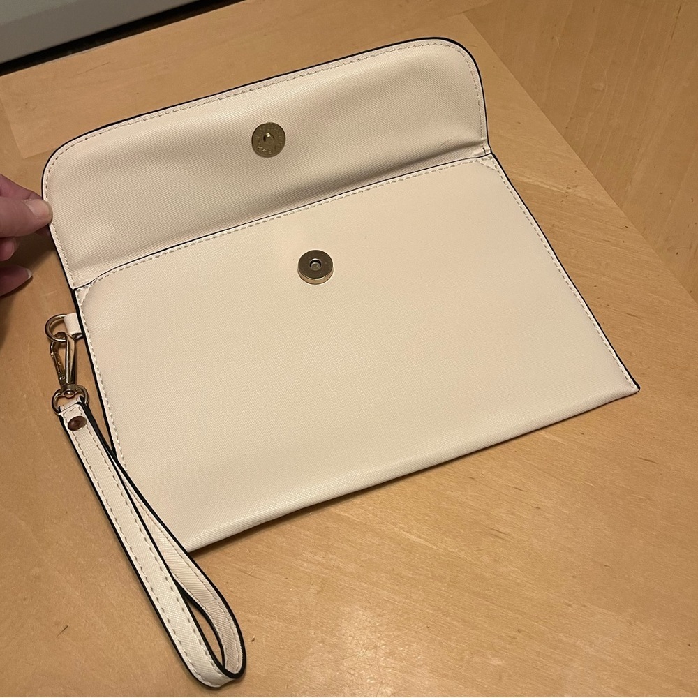 Elim & Paul Sophisticated Cream Wristlet Clutch - Picture 5 of 12
